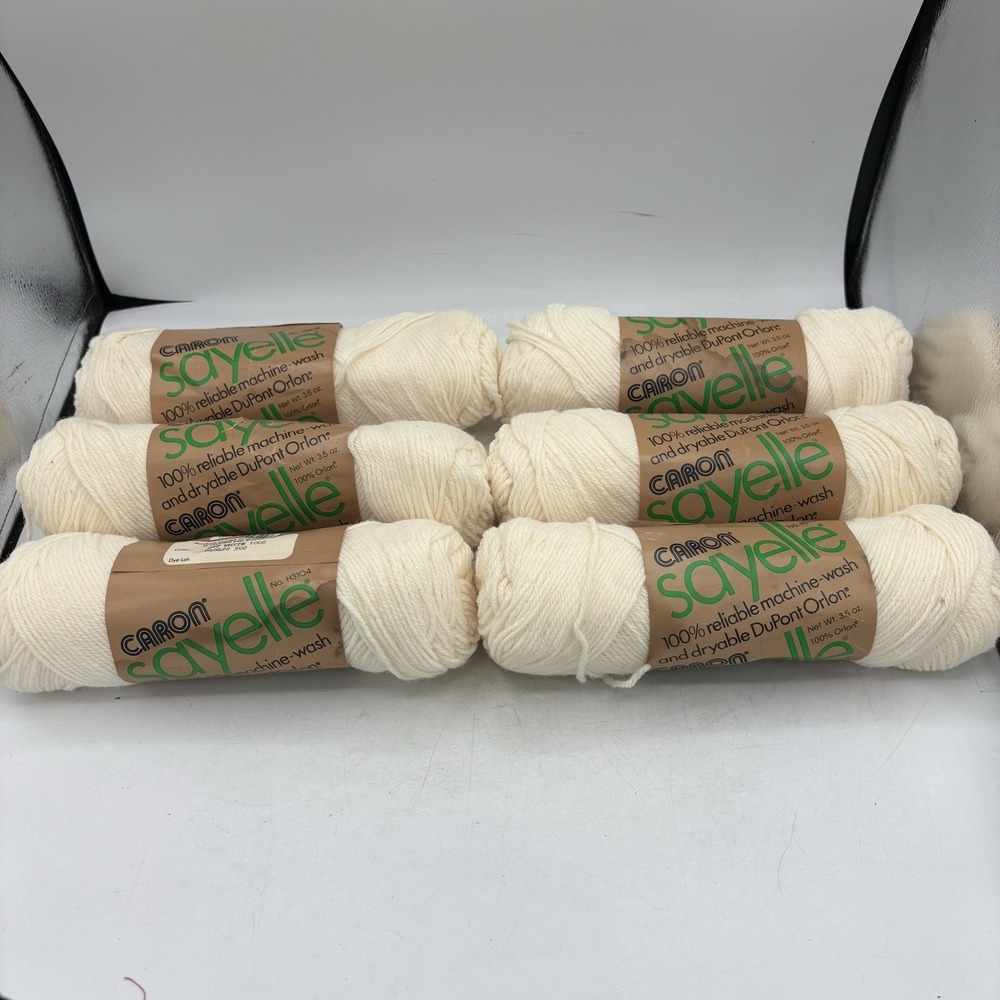 Vintage Caron Yarn Sayelle 4 ply 3.5 oz‎ Orlon Acrylic Off White H3104 Lot of 6